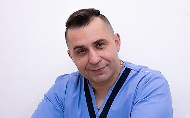 Гуторов Денис Николаевич