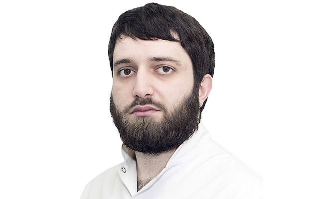 Ахмадов Арсен Байсултанович