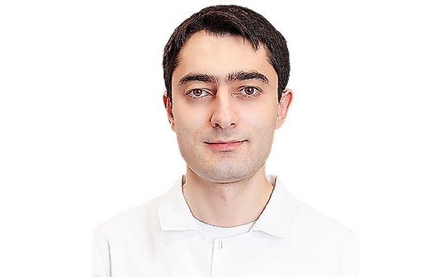 Саакян Нарек Робертович