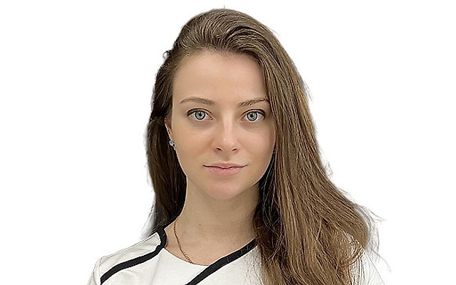 Хохлова (Мамонтова) Каролина Сергеевна