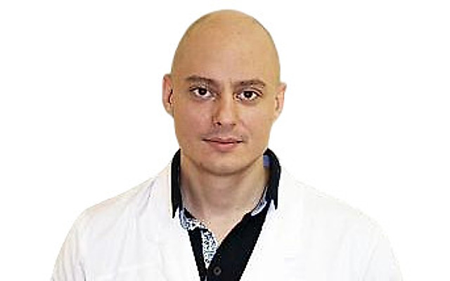 Головатый Руслан Андреевич