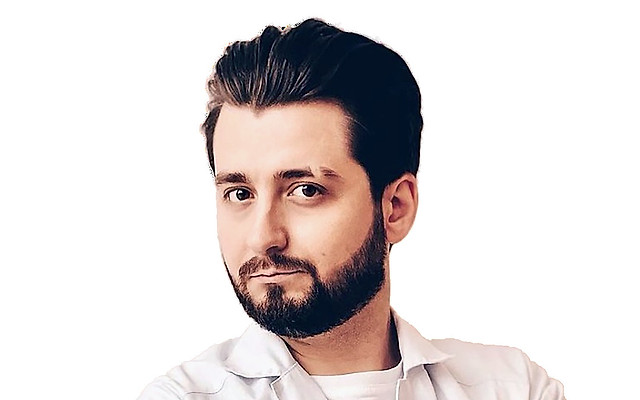 Плахов Роман Витальевич