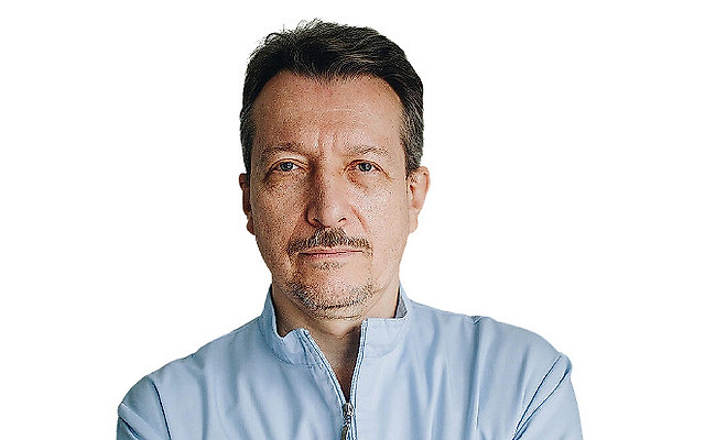 Михайлов Александр Викторович