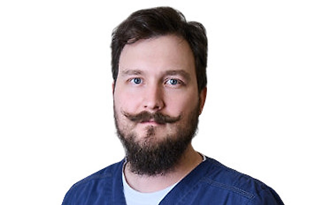 Жаров Антон Валентинович