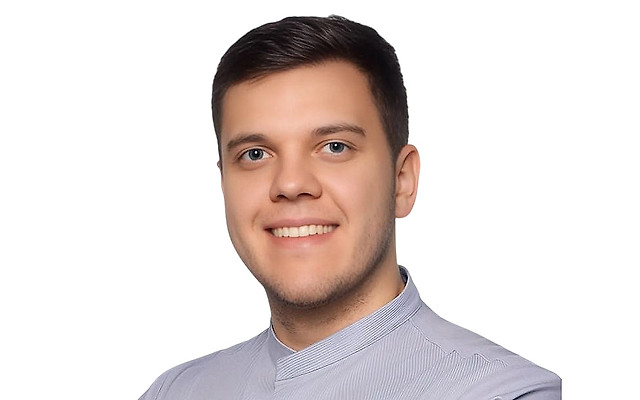 Колесников Александр Эдуардович