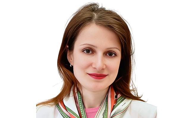Изумрудова Лариса Сергеевна