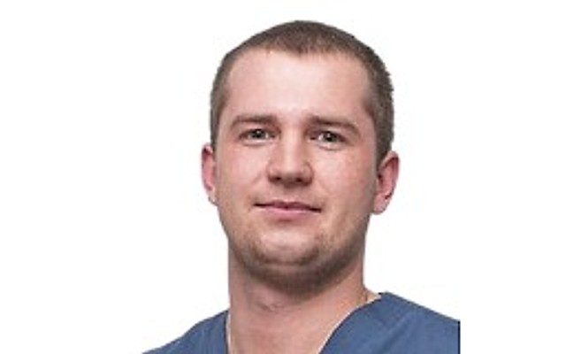 Жданов Артём Эдуардович